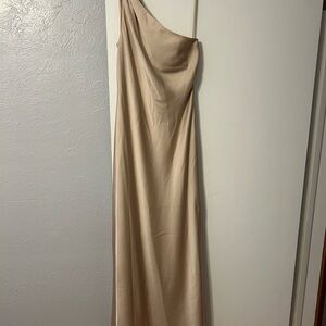 Gianni Bini One-Shoulder Tan Dress